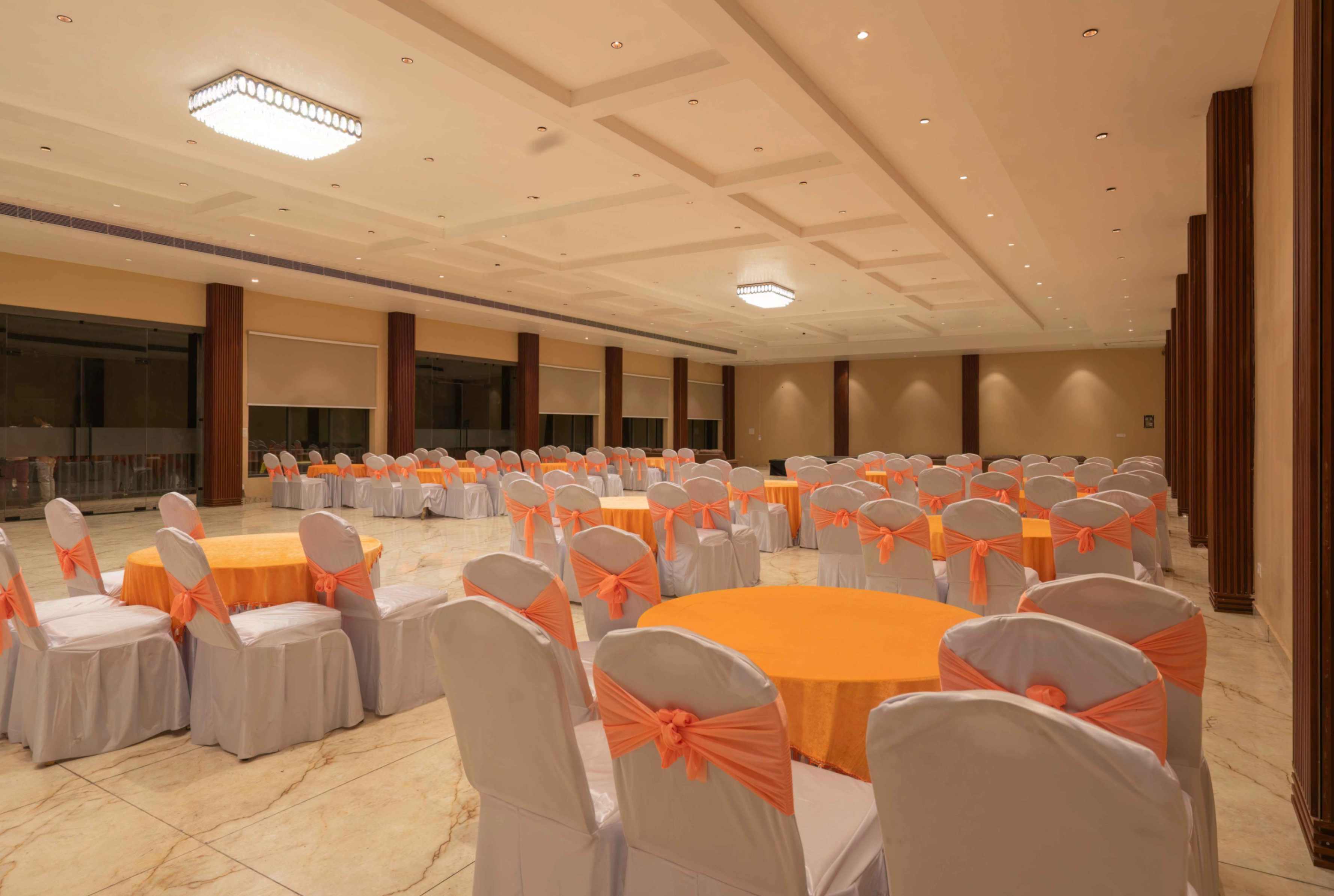 corporate holiday packages